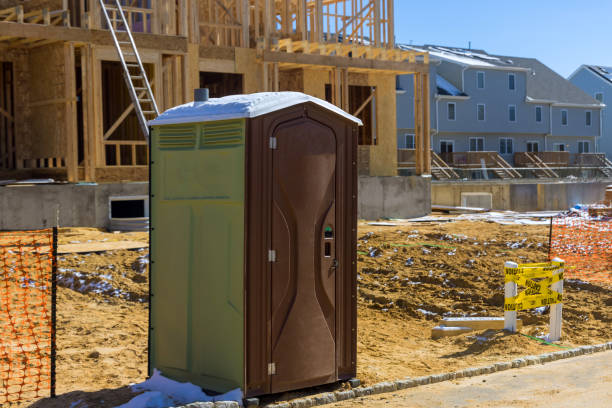 Professional porta potty rental in Calvert, TX